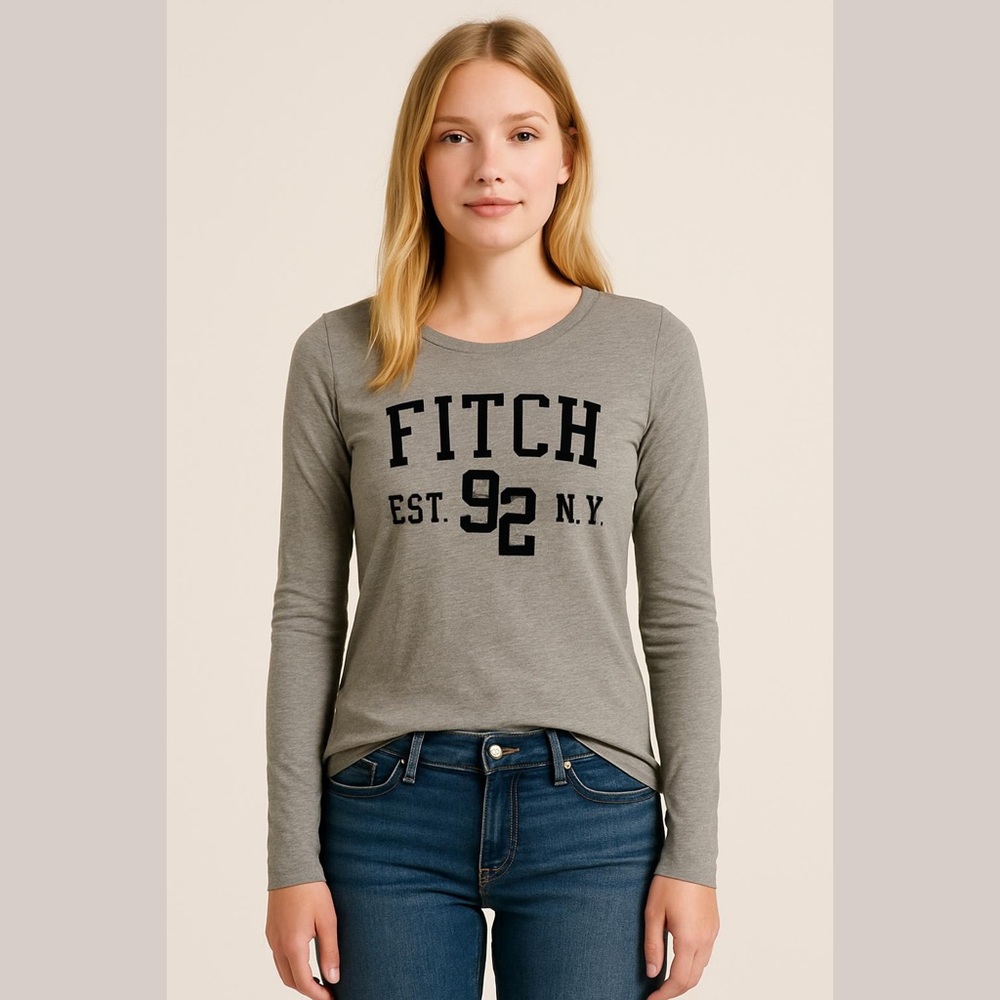 Abercrombie and Fitch Gray Tee Size Large Long Sleeve Classic Fitch Graphic NWOT